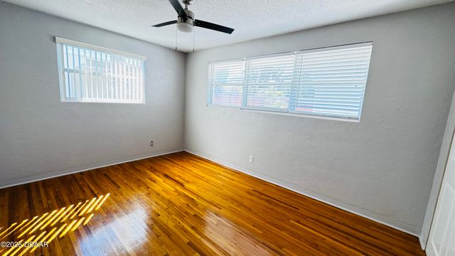 921 N Wild Olive Ave Apt 1, Daytona Beach, FL 32118