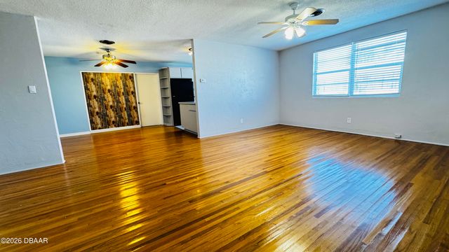 921 N Wild Olive Ave Apt 1, Daytona Beach, FL 32118