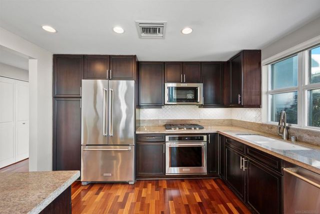 510 1st Ave 302, San Diego, CA 92101