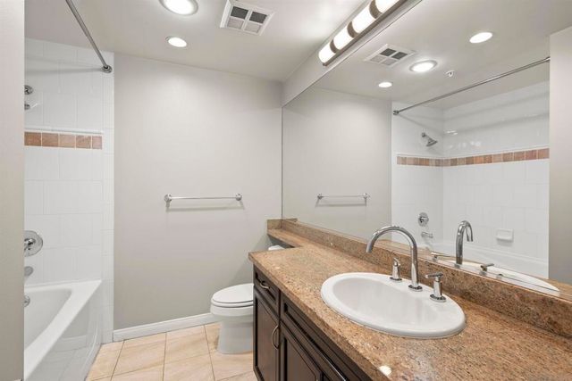 510 1st Ave 302, San Diego, CA 92101