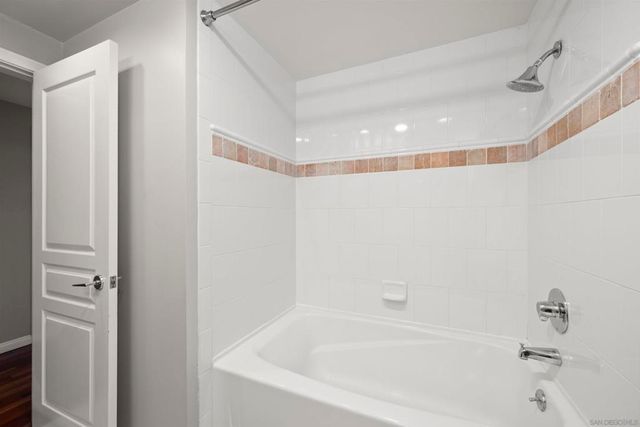 510 1st Ave 302, San Diego, CA 92101