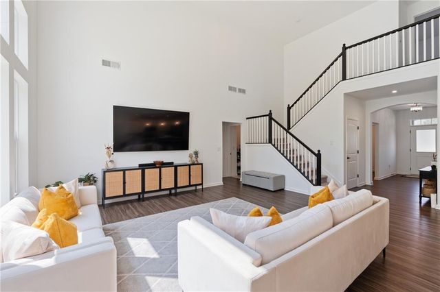 8125 Brewton Bend, Cumming, GA 30107