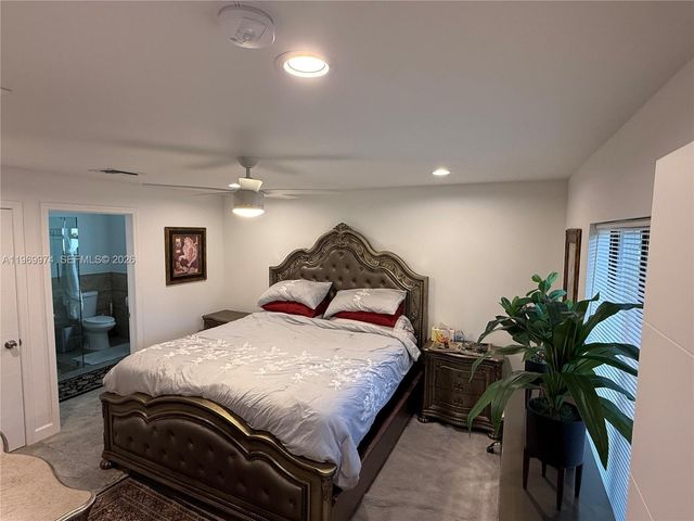 413 SW 10th St, Delray Beach, FL 33444