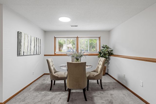 2624 94th Avenue N, Brooklyn Park, MN 55444