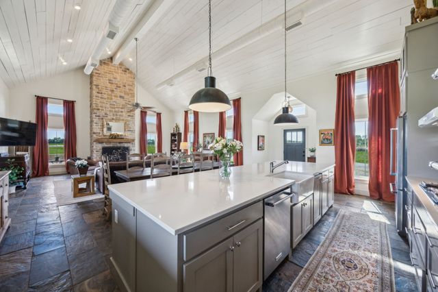 5905 Cr-1093, Celeste, TX 75423