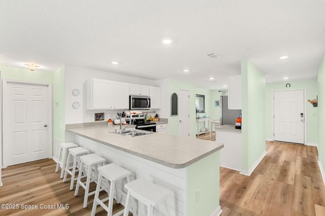 1324 Gibraltor Street SW, Palm Bay, FL 32909