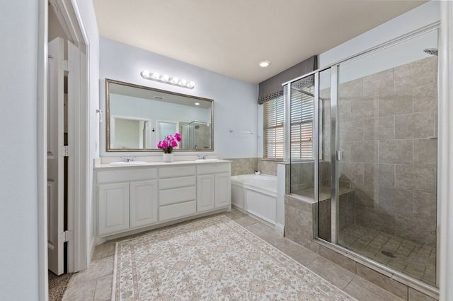 2630 Villa Di Lago 6, Grand Prairie, TX 75054