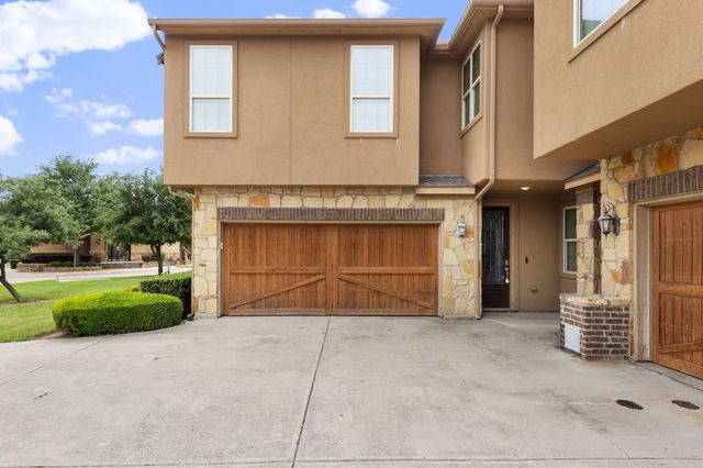 2630 Villa Di Lago 6, Grand Prairie, TX 75054