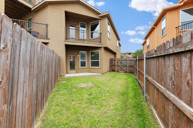 2630 Villa Di Lago 6, Grand Prairie, TX 75054