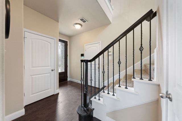 2630 Villa Di Lago 6, Grand Prairie, TX 75054