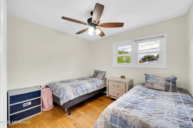 11 Lawrence Avenue, Howell, NJ 07731