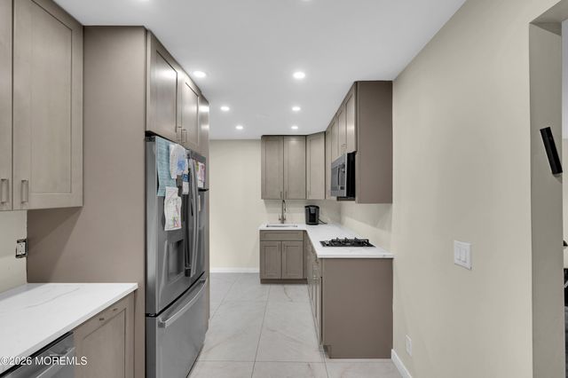 11 Lawrence Avenue, Howell, NJ 07731