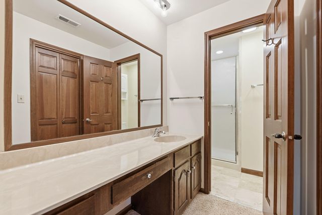 2022 Windsor Court 4, Schererville, IN 46375