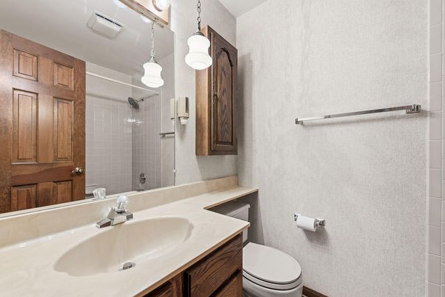 2022 Windsor Court 4, Schererville, IN 46375