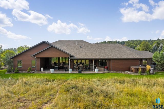 7020 Prestwick Rd Road, Rapid City, SD 57702