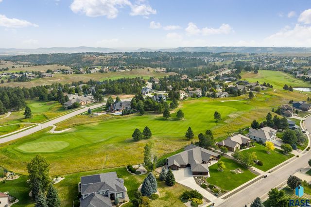 7020 Prestwick Rd Road, Rapid City, SD 57702