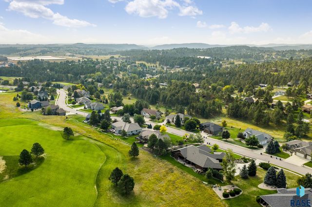 7020 Prestwick Rd Road, Rapid City, SD 57702