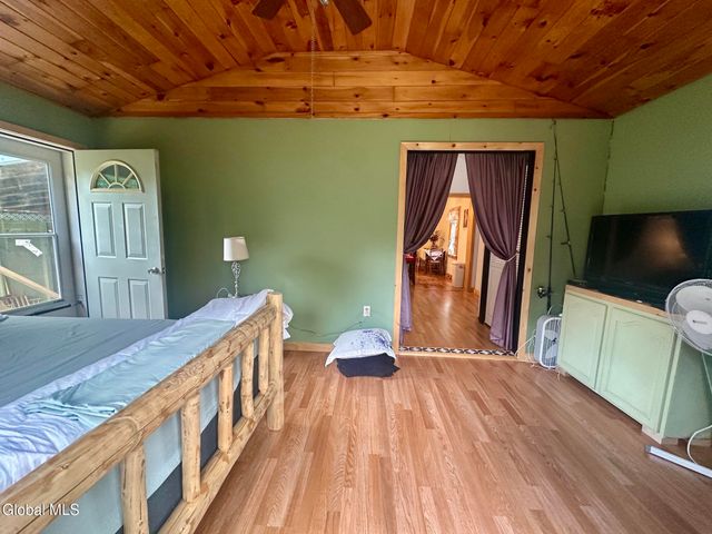 27 Everts Avenue, Glens Falls, NY 12801