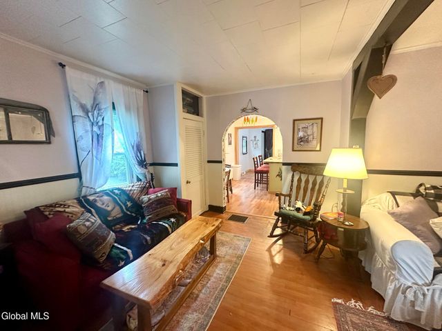 27 Everts Avenue, Glens Falls, NY 12801