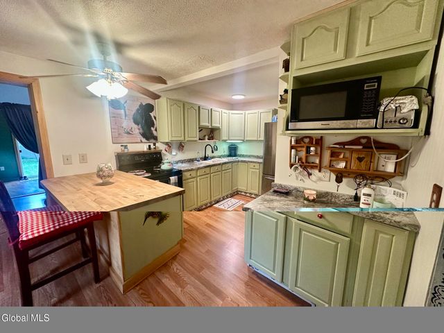 27 Everts Avenue, Glens Falls, NY 12801