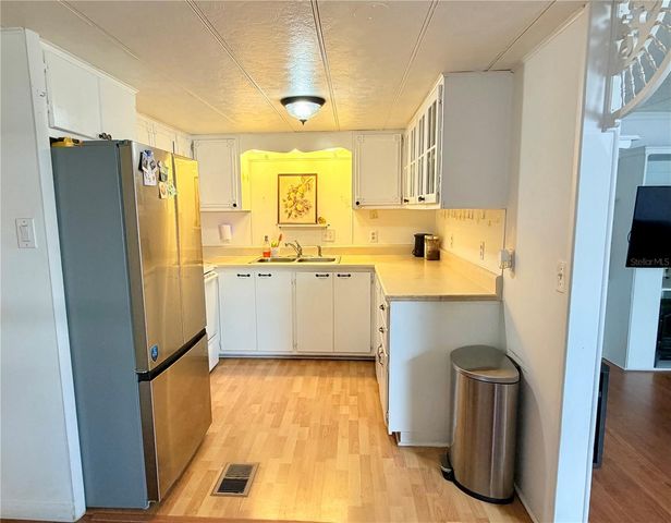 916 51ST AVENUE PLAZA W, Bradenton, FL 34207