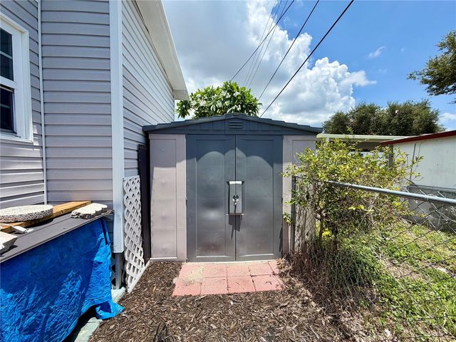 916 51ST AVENUE PLAZA W, Bradenton, FL 34207