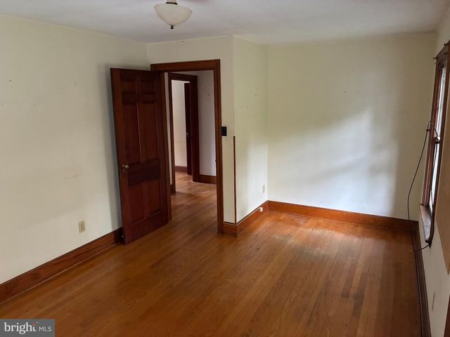 416 S CHURCH ST, Shepherdstown, WV 25443