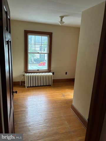 416 S CHURCH ST, Shepherdstown, WV 25443