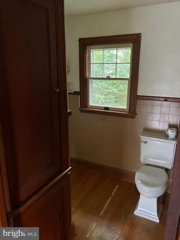 416 S CHURCH ST, Shepherdstown, WV 25443
