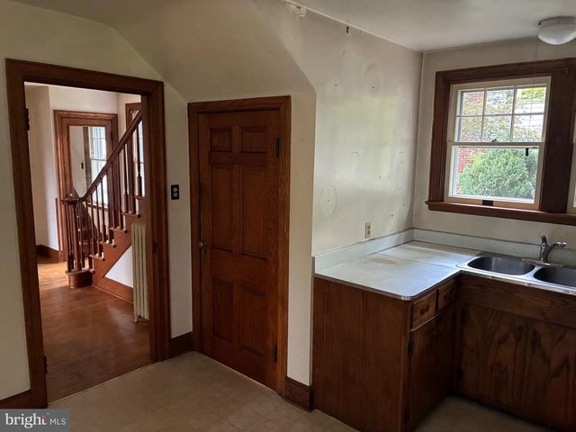416 S CHURCH ST, Shepherdstown, WV 25443