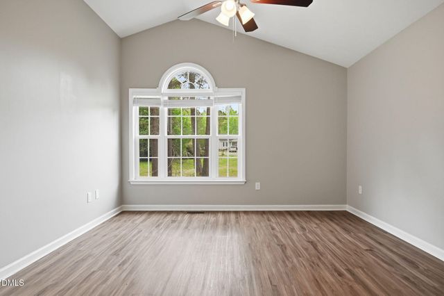 633 Sunray Drive, Clayton, NC 27520