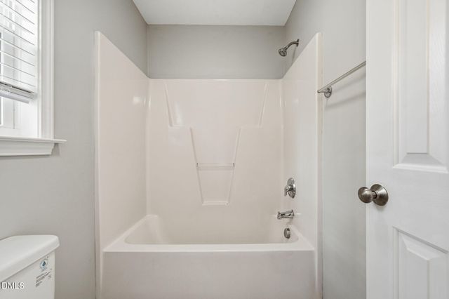 633 Sunray Drive, Clayton, NC 27520