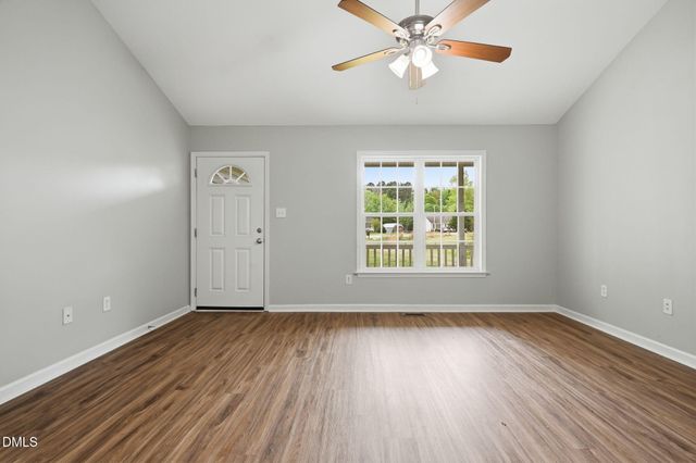 633 Sunray Drive, Clayton, NC 27520