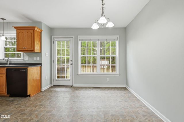 633 Sunray Drive, Clayton, NC 27520