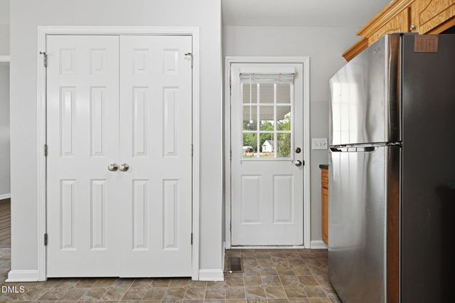 633 Sunray Drive, Clayton, NC 27520