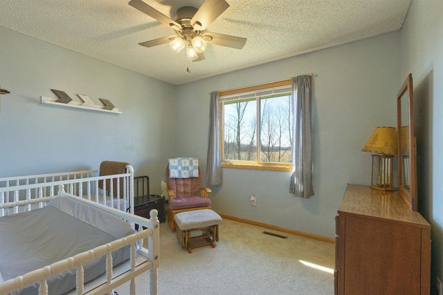 1007 Bluestem Lane, Lester Prairie, MN 55354