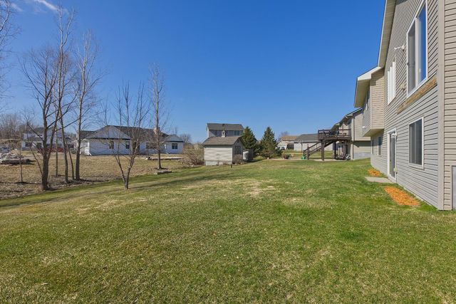 1007 Bluestem Lane, Lester Prairie, MN 55354