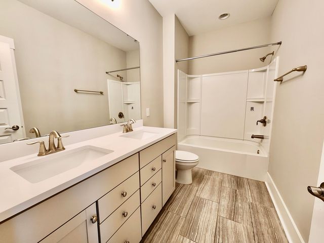 3132 Sturbridge Road, Mount Pleasant, SC 29466