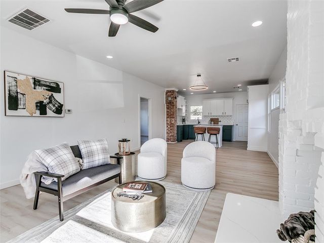 1215 NW 8th Street, Oklahoma City, OK 73106