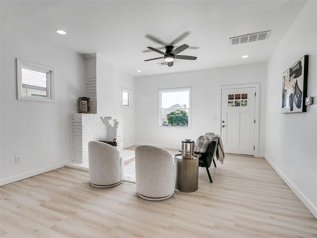 1215 NW 8th Street, Oklahoma City, OK 73106