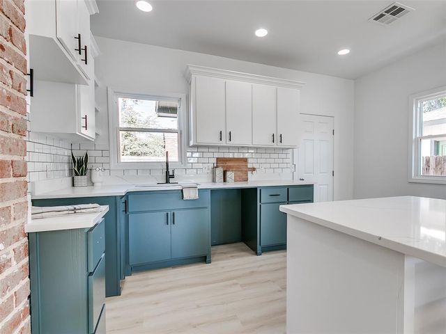 1215 NW 8th Street, Oklahoma City, OK 73106