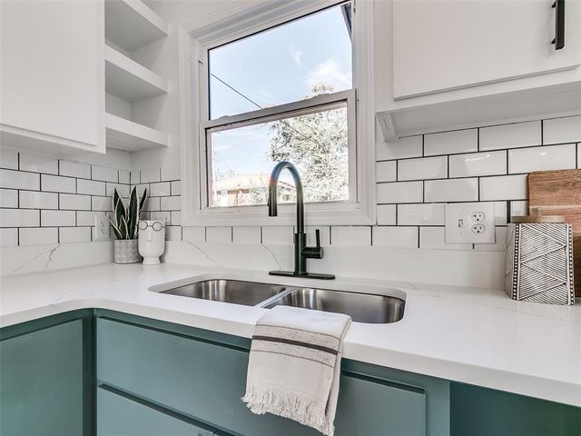 1215 NW 8th Street, Oklahoma City, OK 73106