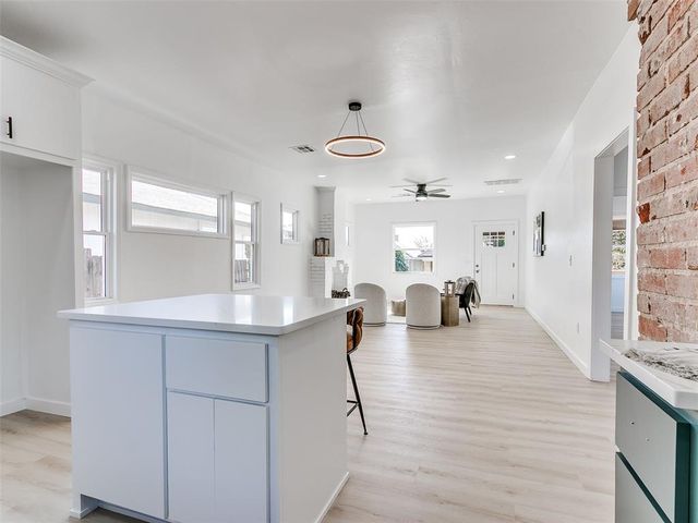 1215 NW 8th Street, Oklahoma City, OK 73106