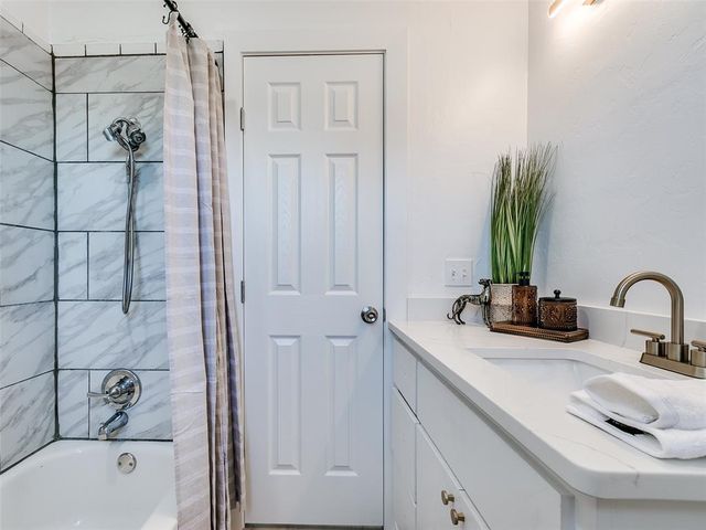 1215 NW 8th Street, Oklahoma City, OK 73106