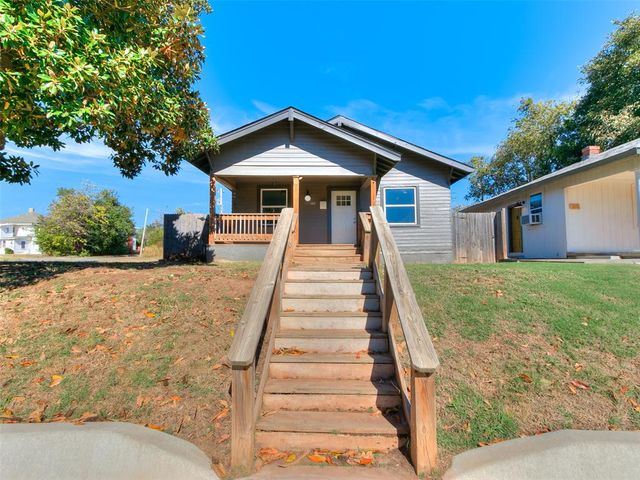 1215 NW 8th Street, Oklahoma City, OK 73106