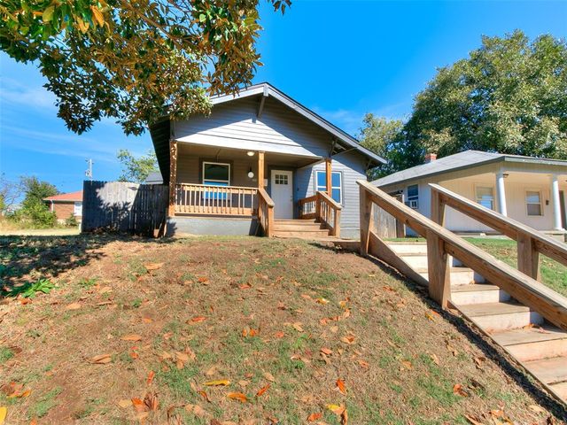 1215 NW 8th Street, Oklahoma City, OK 73106