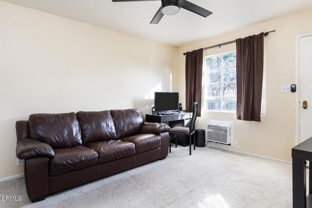 1500 Navarro Avenue, Pasadena, CA 91103