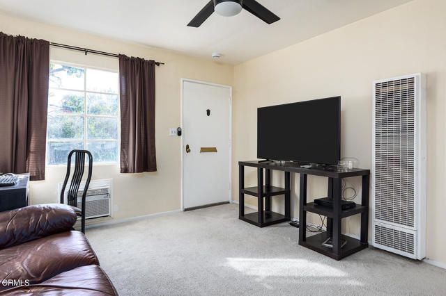 1500 Navarro Avenue, Pasadena, CA 91103