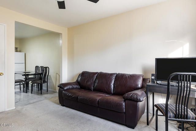 1500 Navarro Avenue, Pasadena, CA 91103