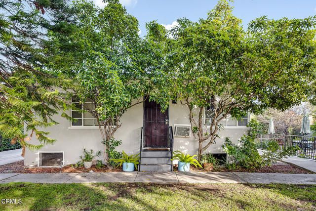 1500 Navarro Avenue, Pasadena, CA 91103